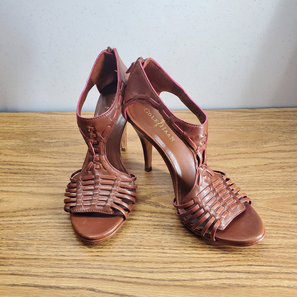 Cole Haan Nike Air women's 6.5 Valencia tstrap brown leather woven heel